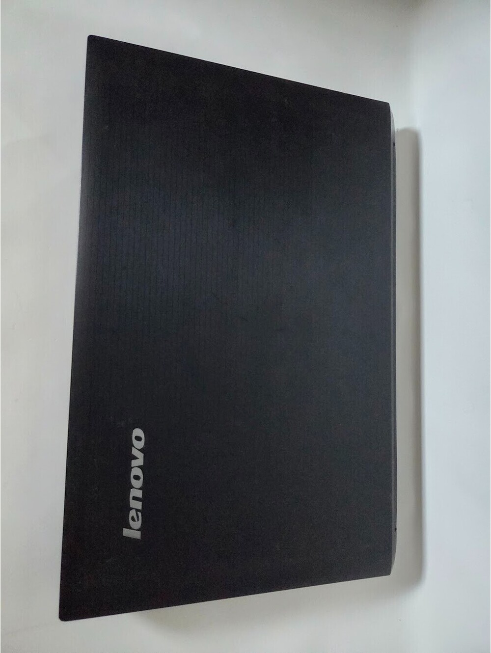 Lenovo B575 Laptop AMD E2 Processor Windows 7 With 15.6 Inch Display